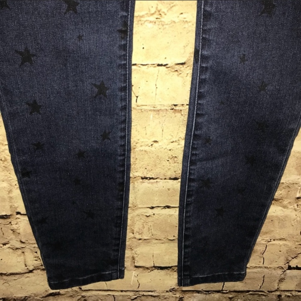 Ivanka Trump skinny star jeans 6 - Picture 4 of 7